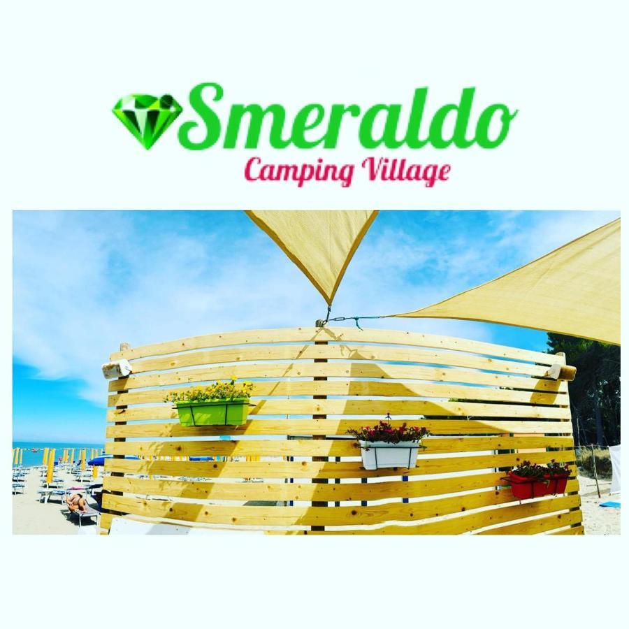 Hotel Camping Smeraldo Campomarino  Exterior foto